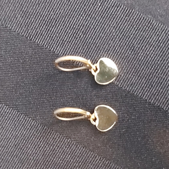 🎉FREE WITH PURCHASE🎉 Gold Tone/Iridescent Rhinestone Broken Heart Earrings - Picture 3 of 3